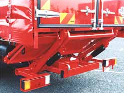 Tail gate for mounting on rear of Trucks for loading operations